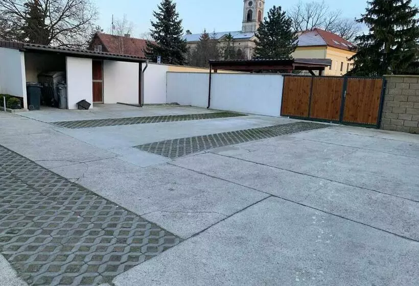 Majatalo Penzion Mánes