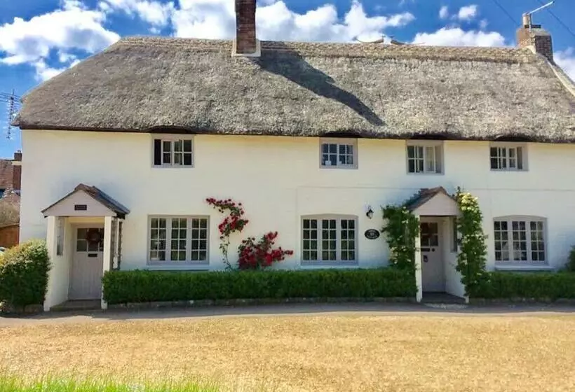 Majatalo The Cottage Studio