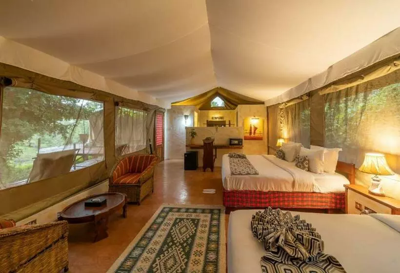 استراحتگاه Prideinn Mara Camp & Cottages