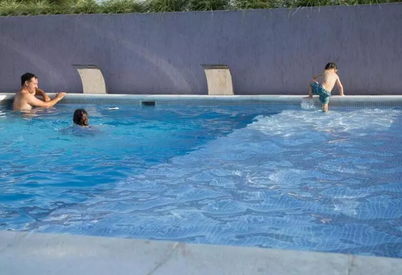 ユースホステル Posada Del Manzano