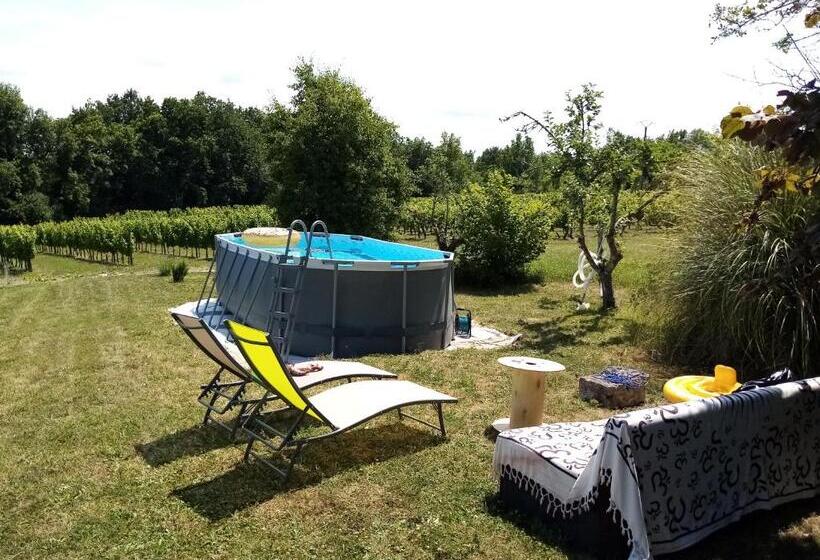 Bed and Breakfast Ancienne école De Colombier