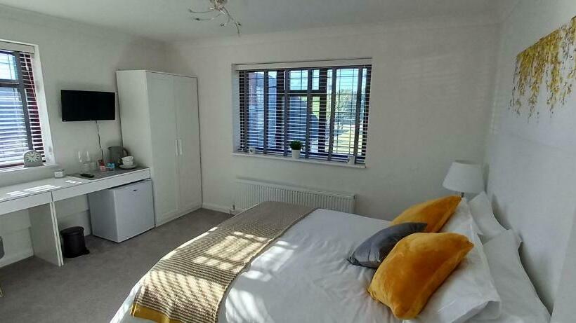 مبيت وإفطار Barn Farm Guest House