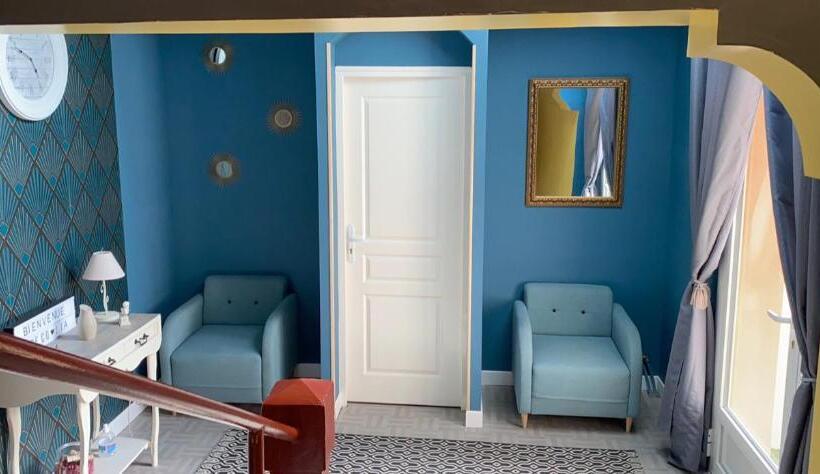 فندق Hôtel Déco Lia Soirée étape