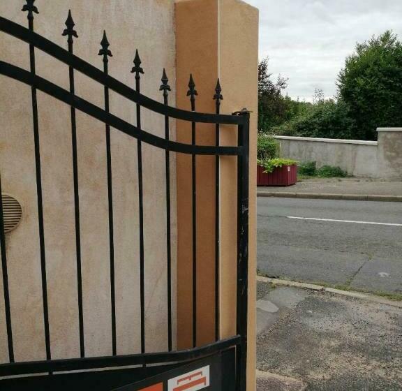 فندق Hôtel Déco Lia Soirée étape