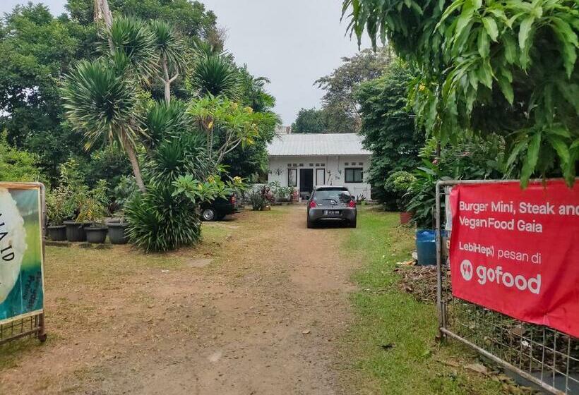 فندق Oyo 90445 Villa Beta Syariah