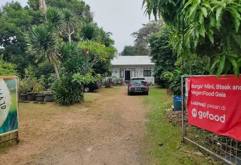 ホテル Oyo 90445 Villa Beta Syariah