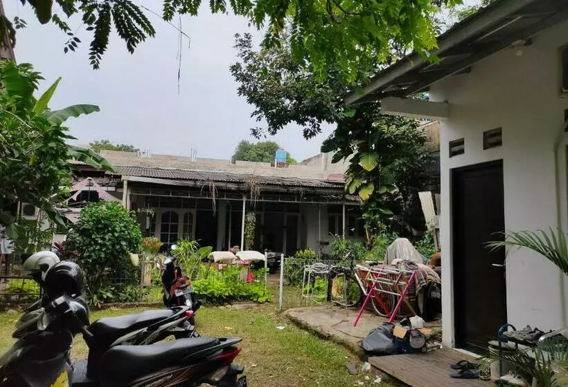 ホテル Oyo 90445 Villa Beta Syariah