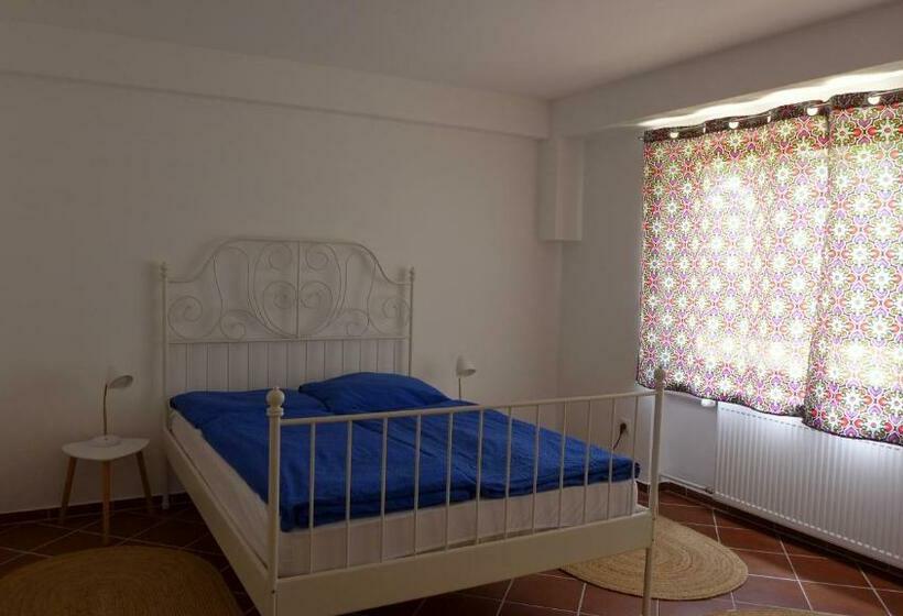 Пансион Gemütliches Zimmer Mit Doppelbett Und Tischtennisraum