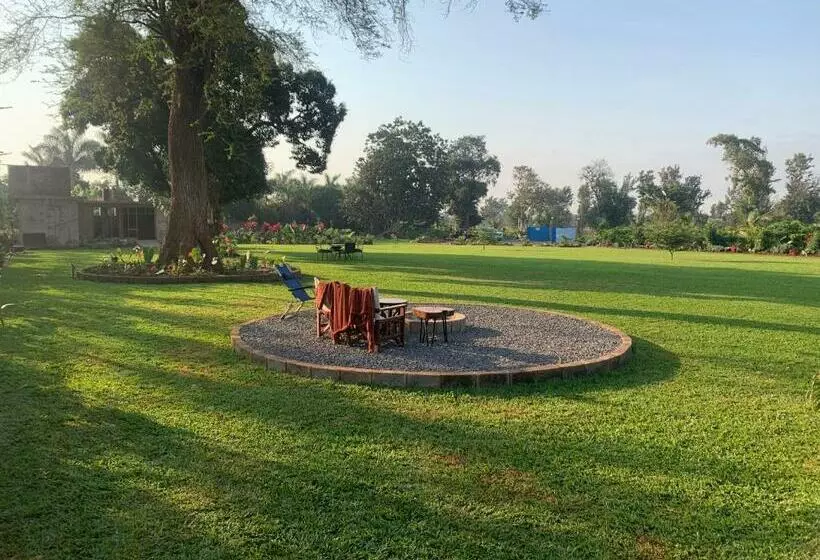 پانسیون Tulivu Kilimanjaro Retreat