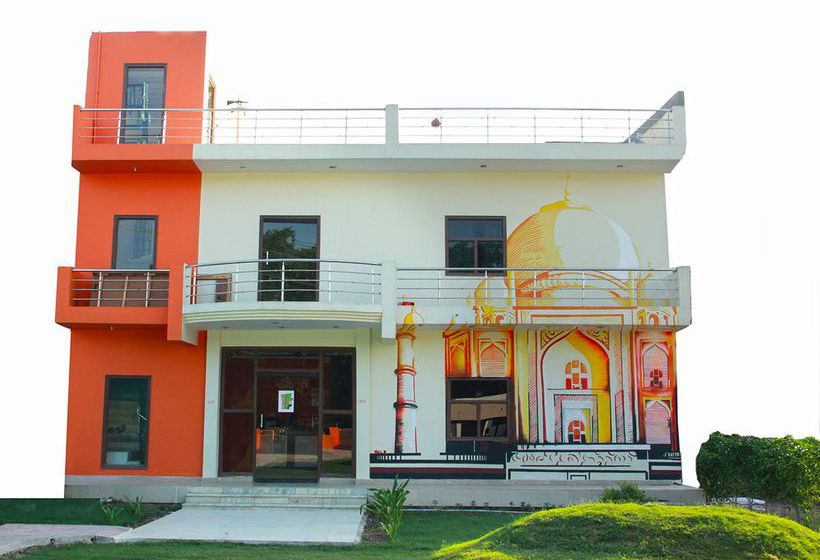 فندق صغير Zostel Agra