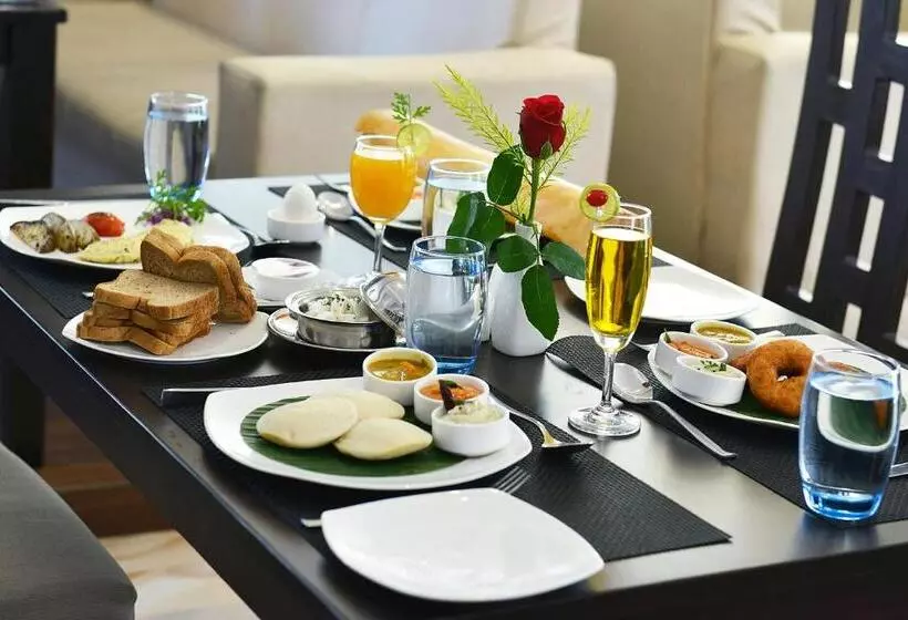 Ethnotel, Kolkata Airport