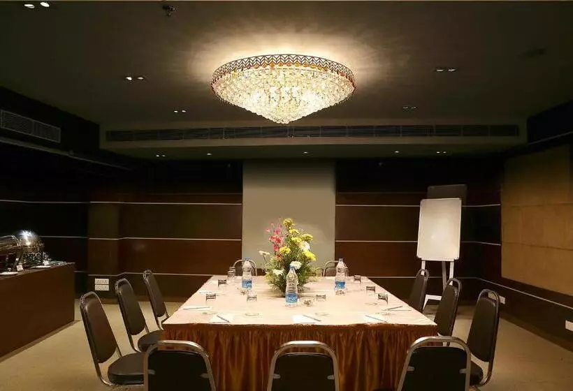 Ethnotel, Kolkata Airport