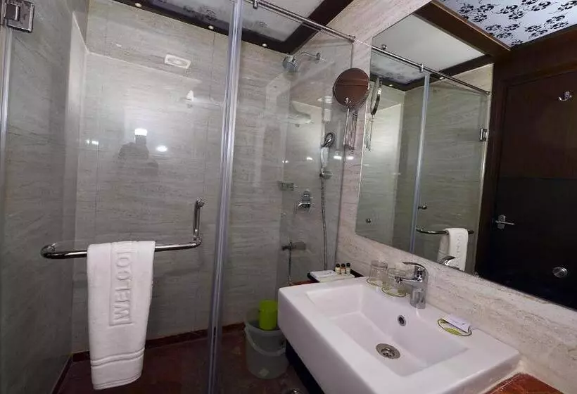 Ethnotel, Kolkata Airport