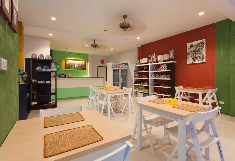 ホテル Bangtao Kanita House