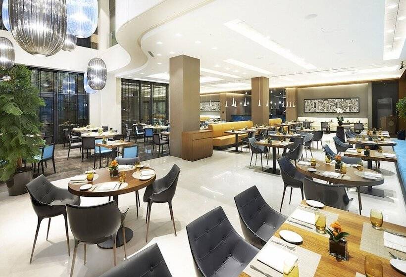 فندق Divan Adana