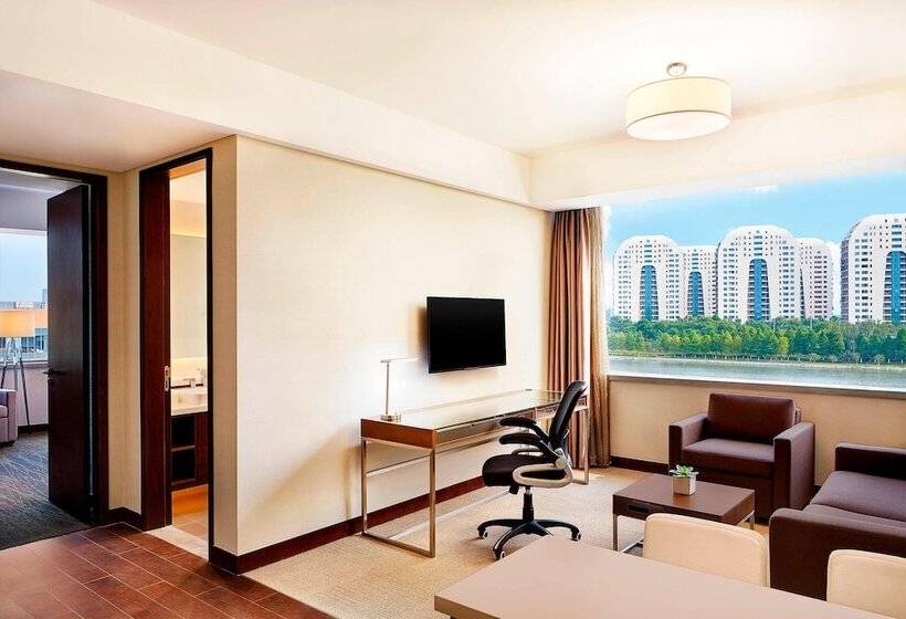 Отель Element Suzhou Science And Technology Town