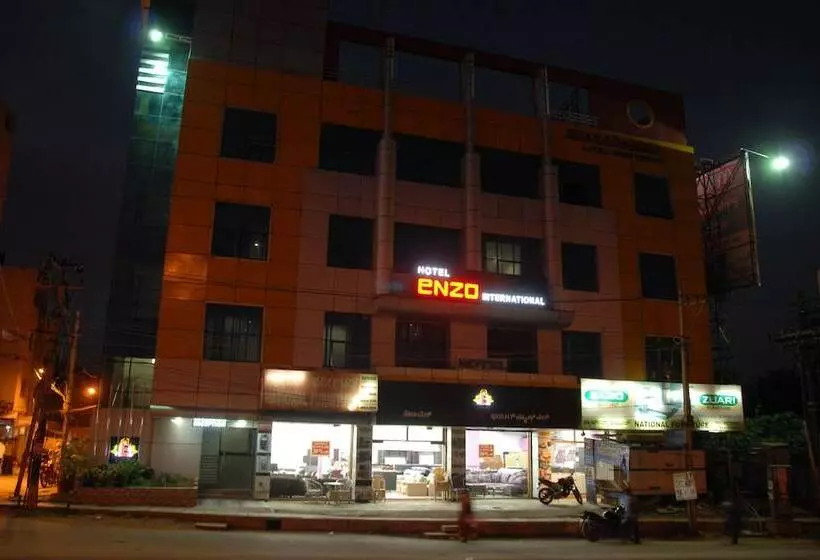 Hôtel Enzo International