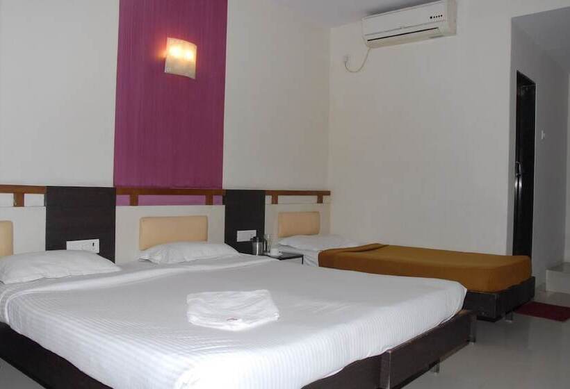 Hotel Enzo International