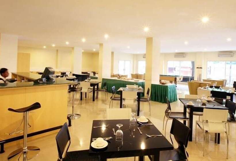 فندق Griya Sintesa