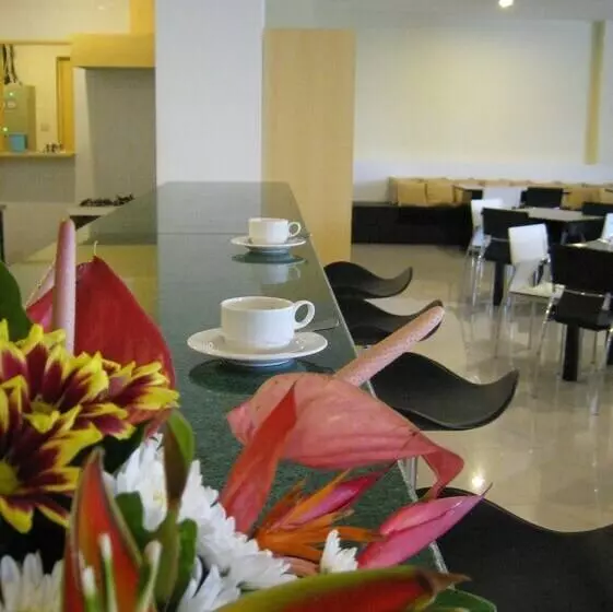 هتل Griya Sintesa