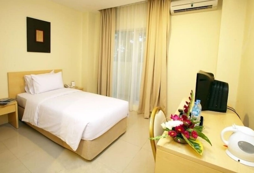 فندق Griya Sintesa