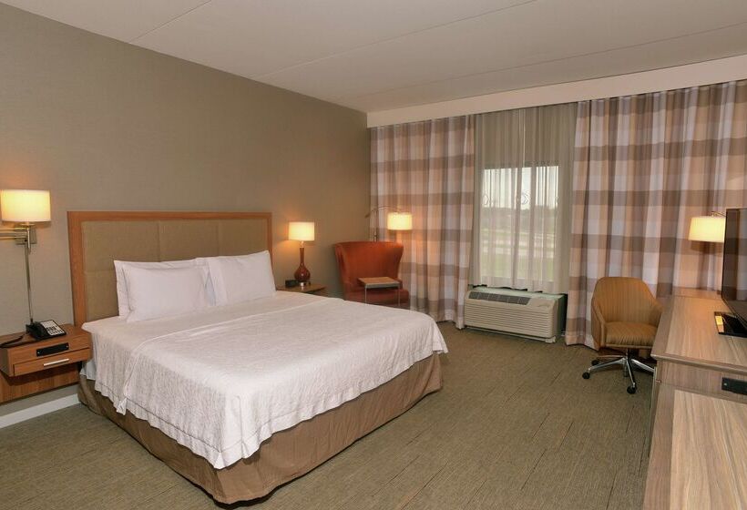בית מלון כפרי Hampton Inn Springfieldsoutheast