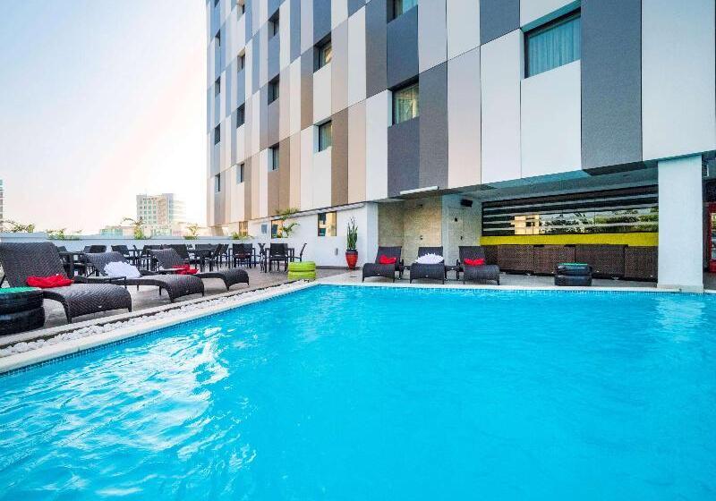 Hotel Ibis Styles Accra Airport