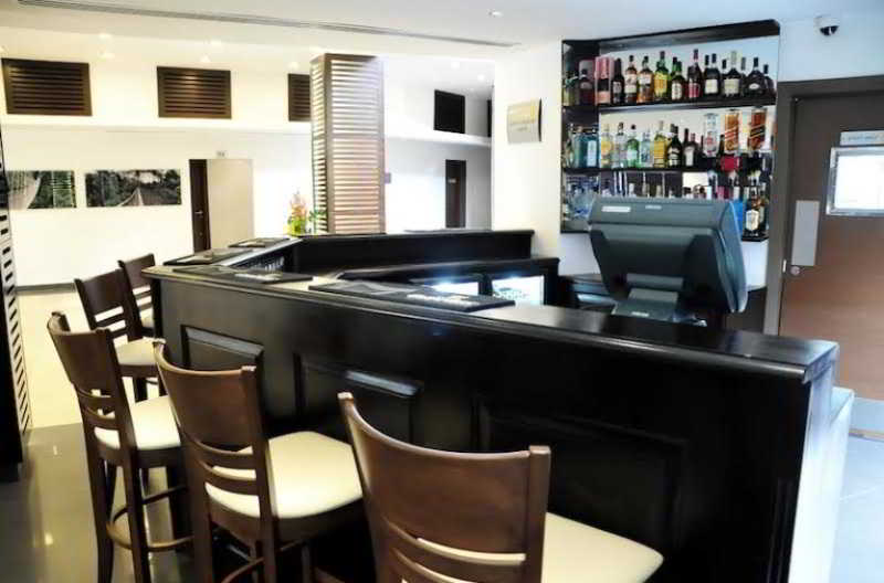 Hotel Ibis Styles Accra Airport