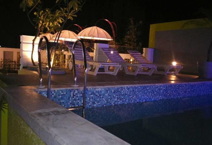 Отель Light House Agra By Park Tree