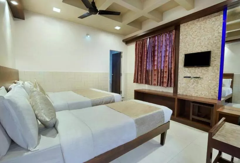 Hotel Mannars Deluxe Lodge