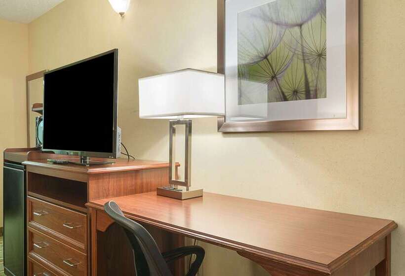 فندق Quality Inn Hartwell