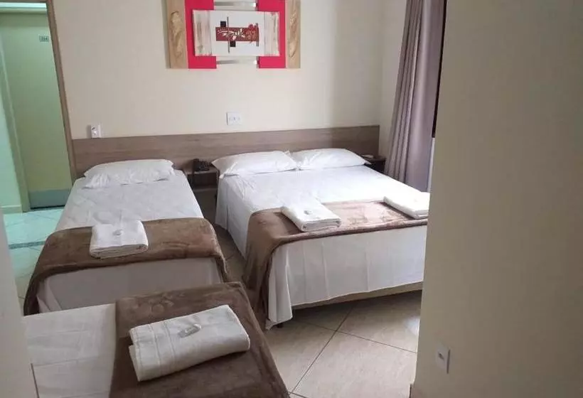 호텔 Randall Palace