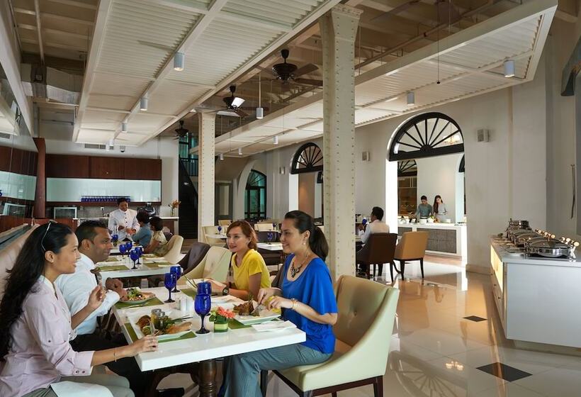 호텔 Royale Chulan Penang