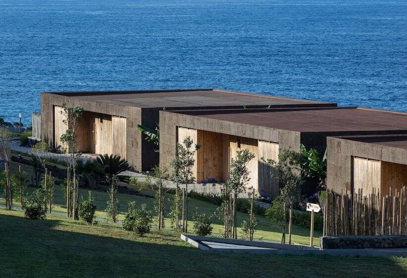 هتل Santa Bárbara Ecobeach Resort