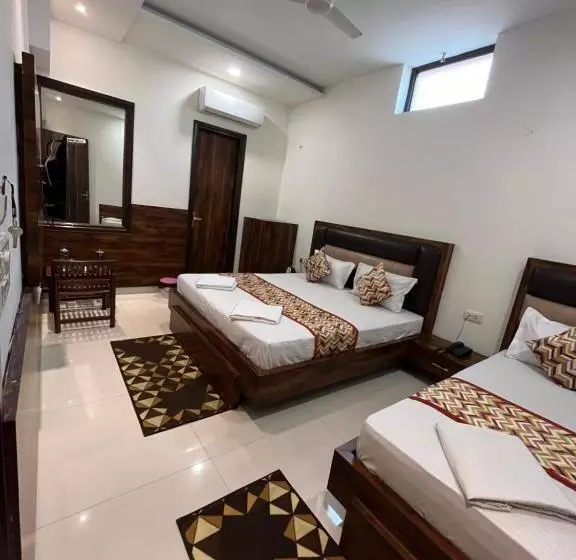 Отель Sb Residency