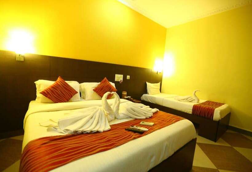 ホテル Season 4 Residences   Teynampet Near Apollo Hospital ,balaji Dental, Us Consulate