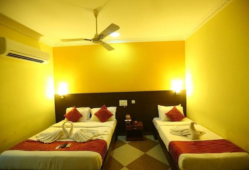 ホテル Season 4 Residences   Teynampet Near Apollo Hospital ,balaji Dental, Us Consulate