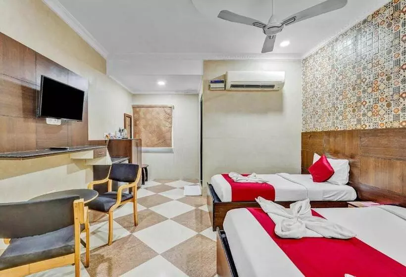 هتل Season 4 Residences Teynampet Near Apollo Hospital ,balaji Dental, Us Consulate