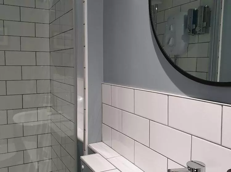 בית מלון כפרי Starlings Guest House