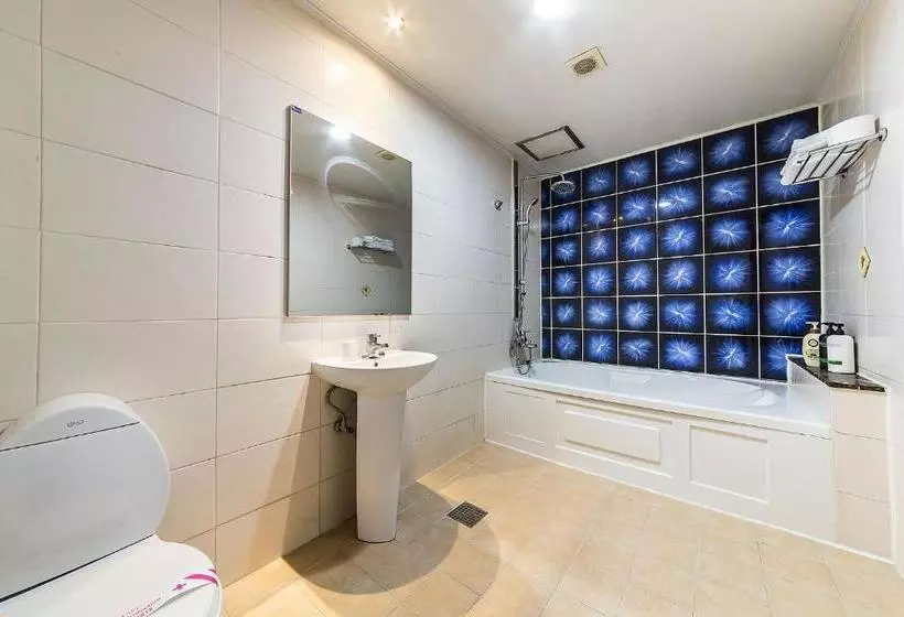 בית מלון כפרי Tatev