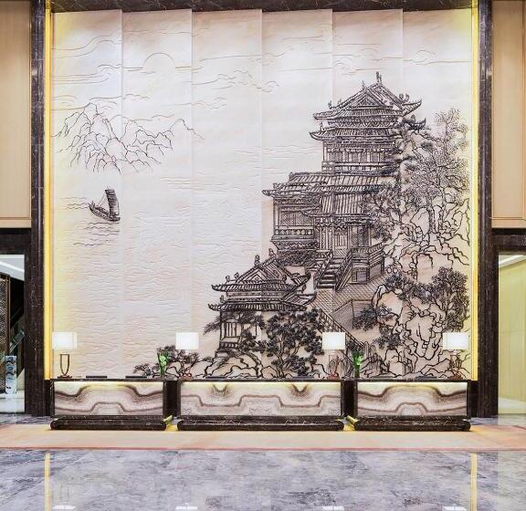 Отель Wanda Realm Nanchang