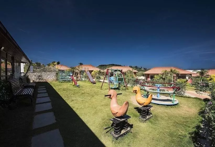 בית מלון כפרי Woodstock Resorts