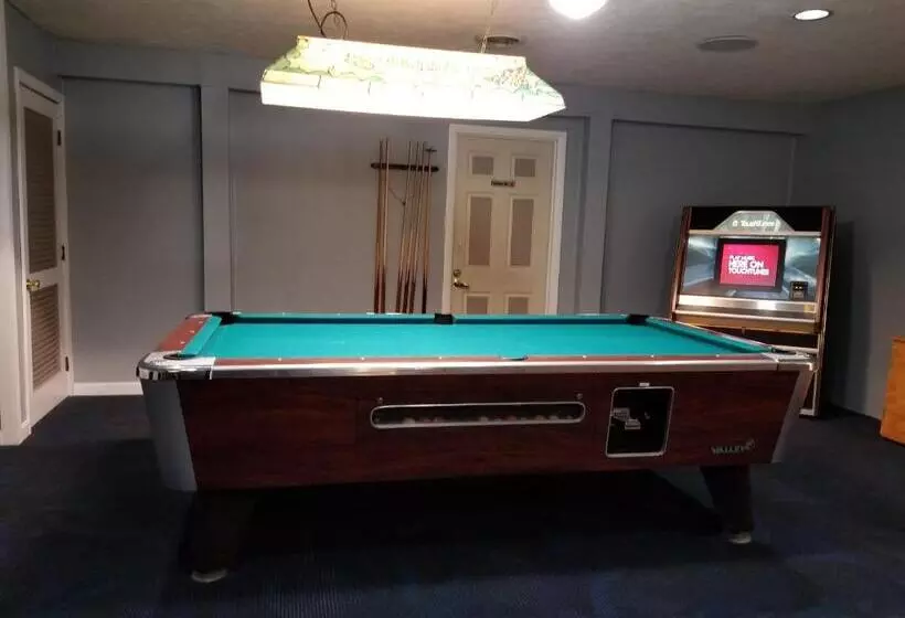 Motel Eastern Inn & Suites