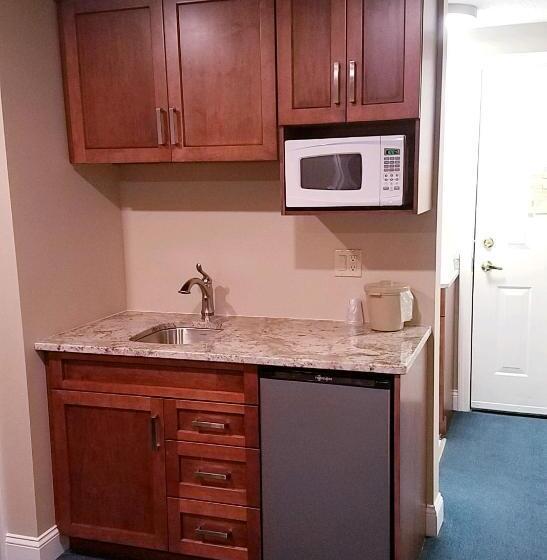 فندق على الطريق Eastern Inn & Suites