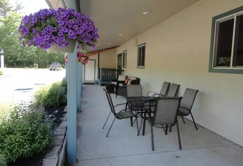 Motel Eastern Inn & Suites