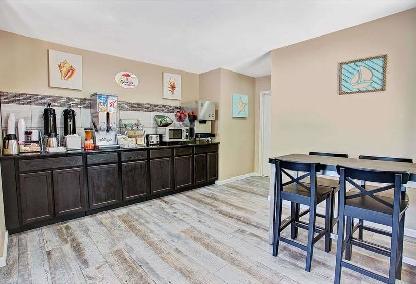 汽车旅馆  Super 8 By Wyndham Asbury Park