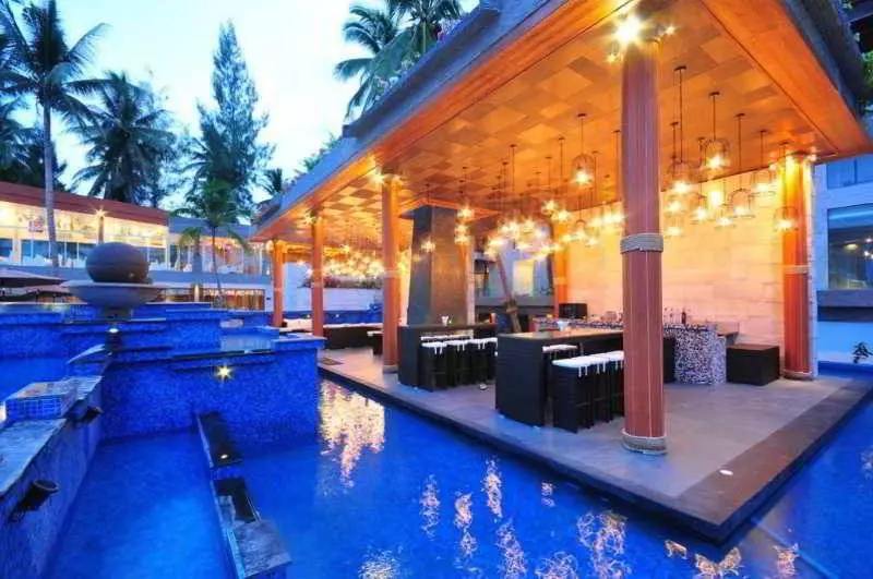 استراحتگاه Dhevan Dara Beach Villa Kuiburi