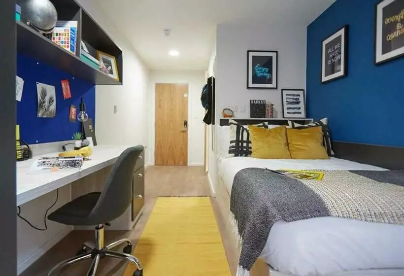 ユースホステル Modern Ensuite Rooms, Chester   Sk