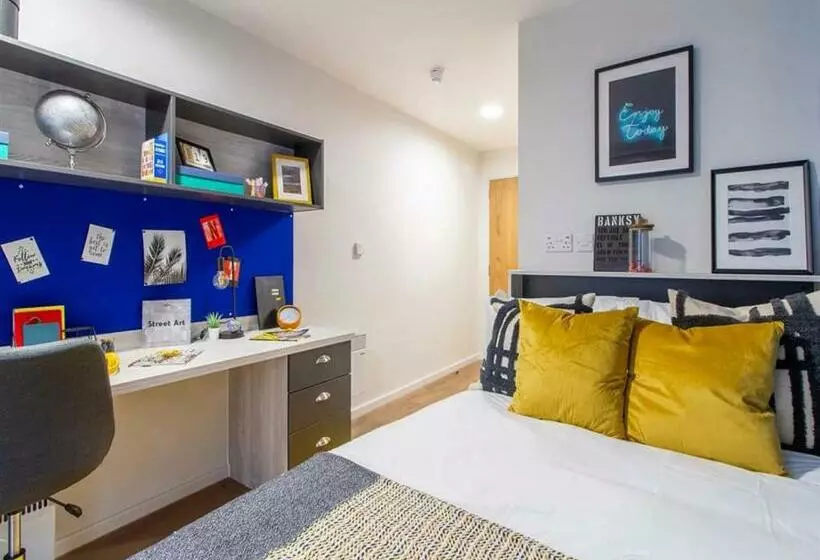 ユースホステル Modern Ensuite Rooms, Chester   Sk