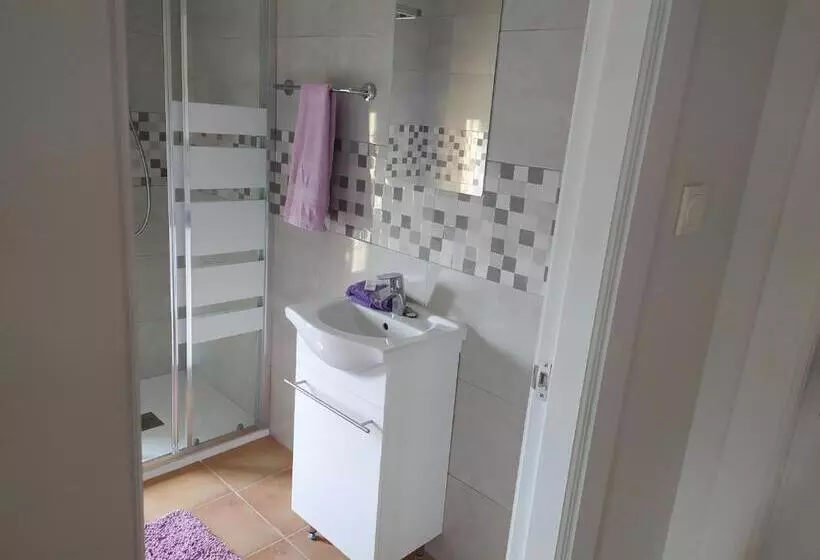 ベッドアンドブレックファースト Habitaciones En Finca Olivo Y Almendro